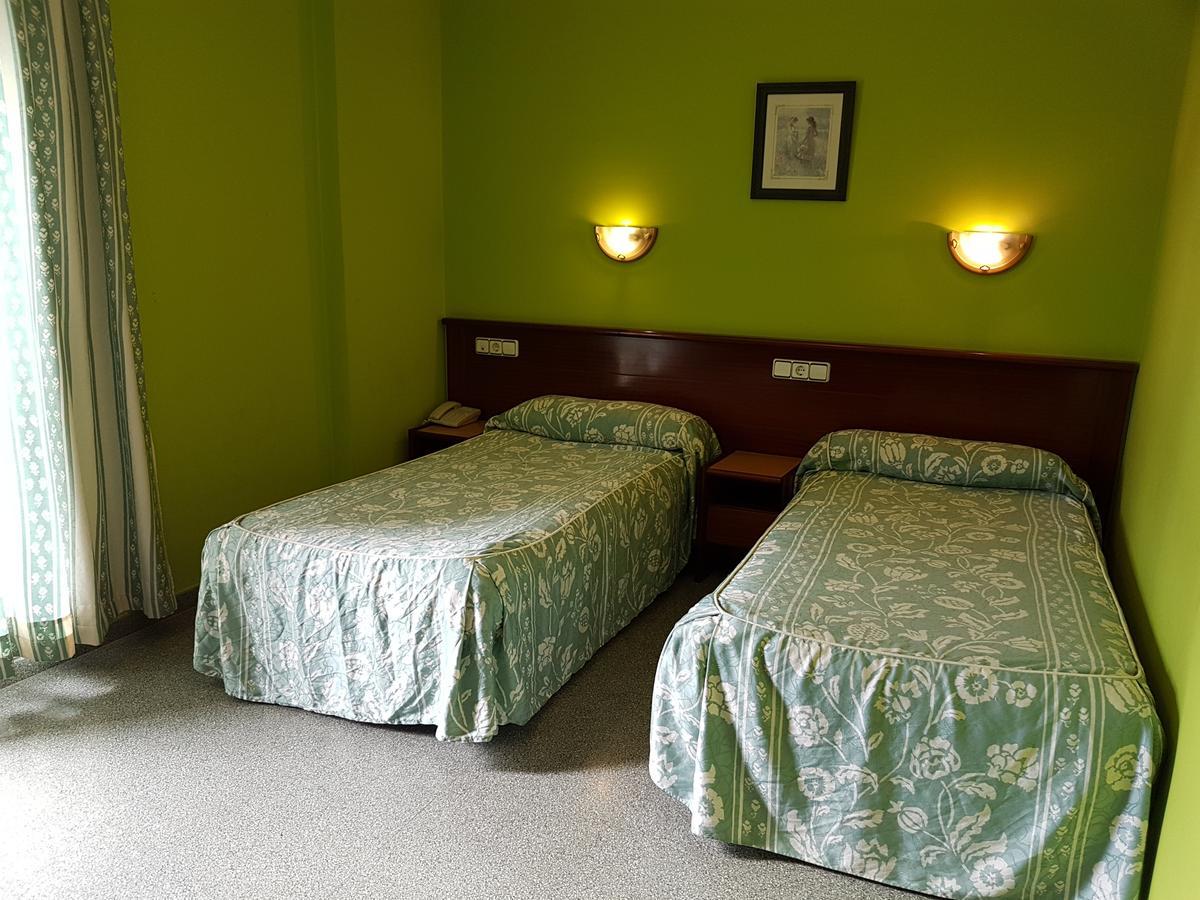 Hotel Don Pelayo Arbós 외부 사진